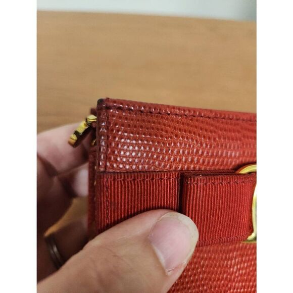 Salvatore Ferragamo RED Vara Ribbon Pouch Leather #223057 (PF) - Picture 5 of 8